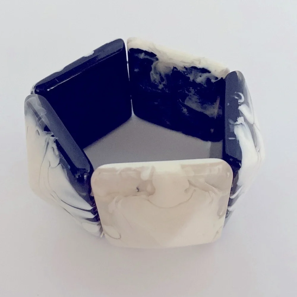 Howlite White/Black/Gray Marble Stretch Bracelet